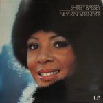 Shirley Bassey - Never Never Never (LP, Album, Gat)