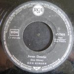 Don Gibson - Sweet Dreams / The Same Street (7", Single)