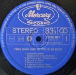 Faron Young - Faron Young Sings The Best Of Jim Reeves (LP, Album) - Afbeelding 3