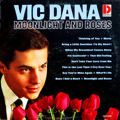 Vic Dana - Moonlight And Roses (LP)
