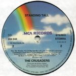 The Crusaders - Standing Tall (LP, Album) - Afbeelding 4