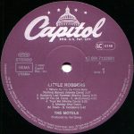 The Motels - Little Robbers (LP, Album) - Afbeelding 2