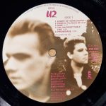 U2 - The Unforgettable Fire (LP, Album) - Afbeelding 3