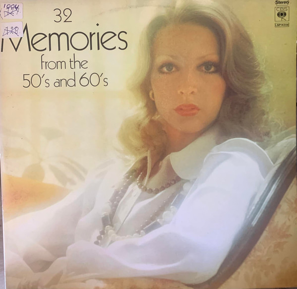 Various - Memories - 32 Memories From The 50's And 60's (2xLP, Comp)
