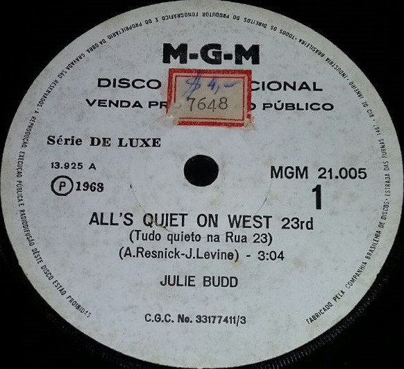 Julie Budd - All's Quiet On West 23rd (7", Dlx)