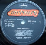 Everly Brothers - Born Yesterday (LP, Album) - Afbeelding 4