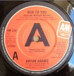 Bryan Adams - Run To You (7", Promo, Gat) - Afbeelding 3
