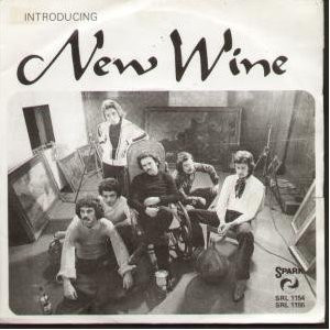 New Wine (6) - Introducing New Wine (2x7", Gat)