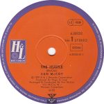 Van McCoy - The Hustle / Love Is The Answer (12") - Afbeelding 3