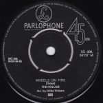 The Hollies - Blowin' In The Wind / Wheels On Fire (7", Single) - Afbeelding 4