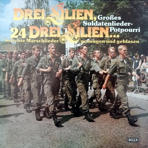 Ein Soldatenchor Des Lehr-Bataillons Der Heeresoffizierschule II, Hamburg, Heeresmusikkorps 6, Hamburg-0