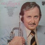 The Syd Lawrence Orchestra* - Singin' 'N' Swingin' (LP, Album)