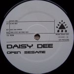 Daisy Dee-2