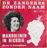 De Zangeres Zonder Naam*-0