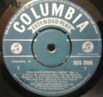 The Big Ben Banjo Band With The Minstrel Singers-2