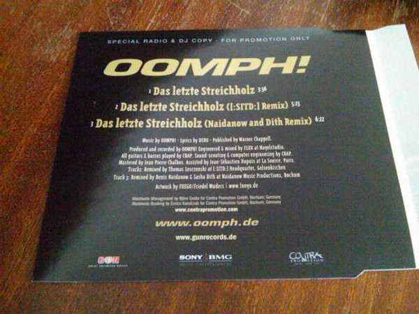 OOMPH!-1