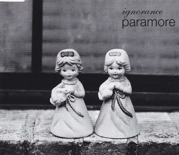 Paramore-0