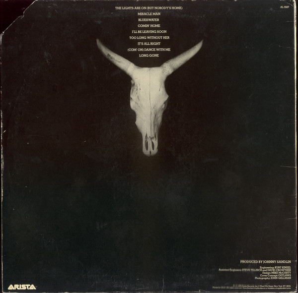 Outlaws-1