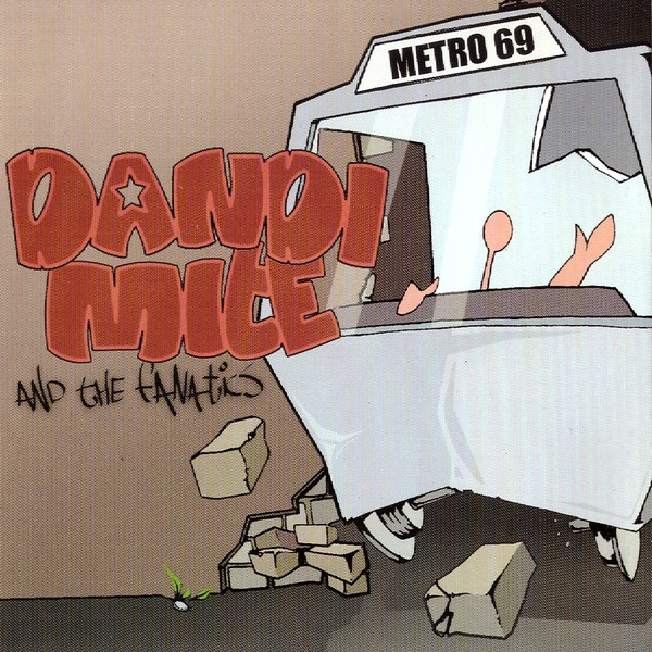 Dandimite And The Fanatics-0