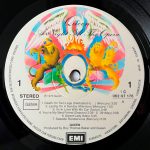 Queen-3