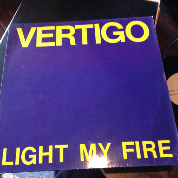 Vertigo (27)-0