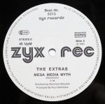 The Extras-2