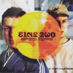 Eins Zwo*-0