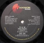 De De-1