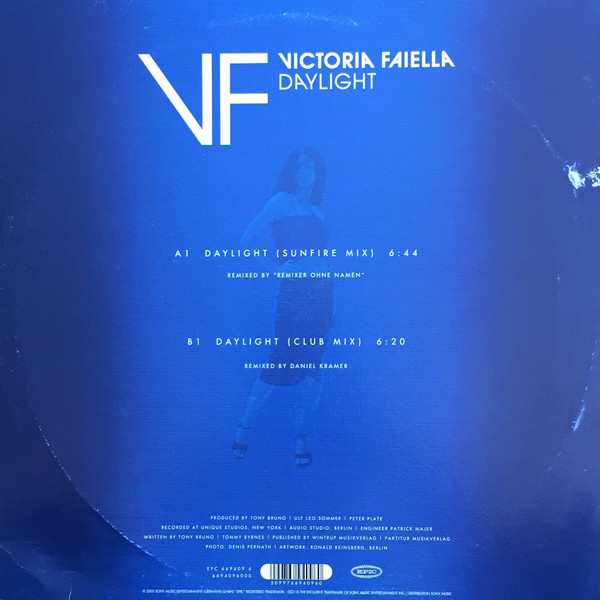 Victoria Faiella-1