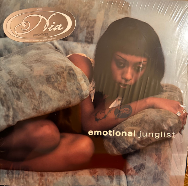 Nia Archives-0