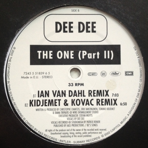 Dee Dee-1