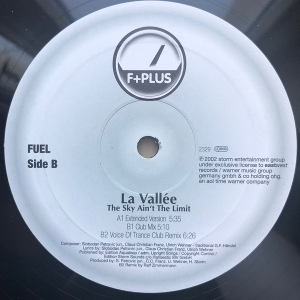 La Vallée-0