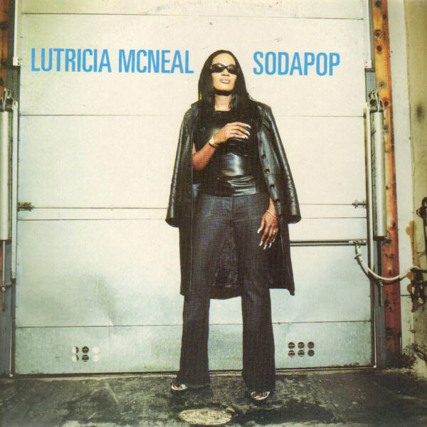 Lutricia McNeal-0