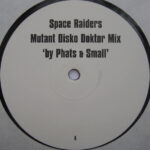 Space Raiders-1