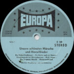 Grosses Musikkorps Und Soldatenchor-2