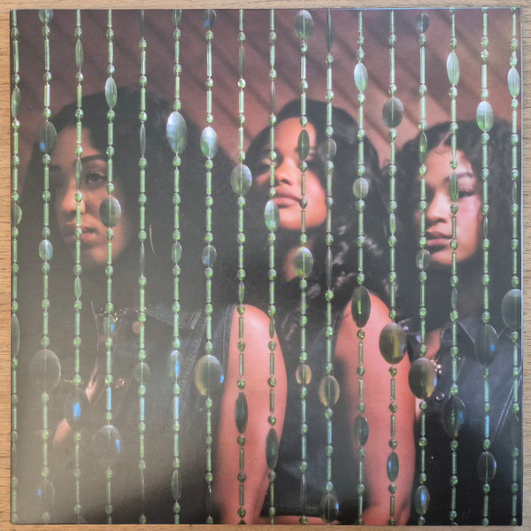 The Womack Sisters-1