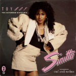 Sinitta-0