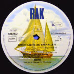Smokie-4