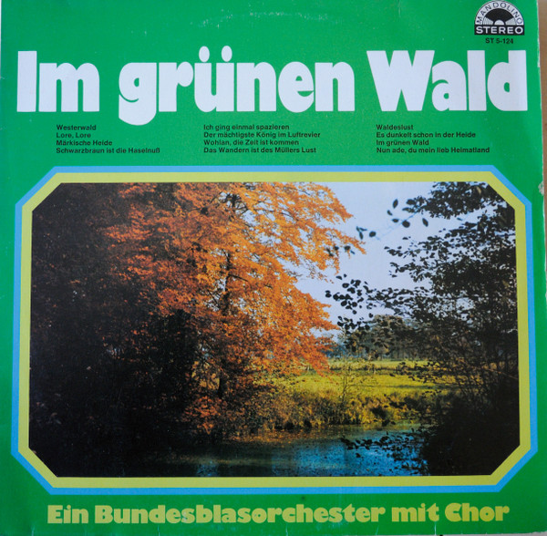 Ein Bundesblasorchester Mit Chor-0