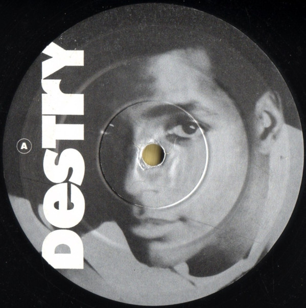 Destry-1