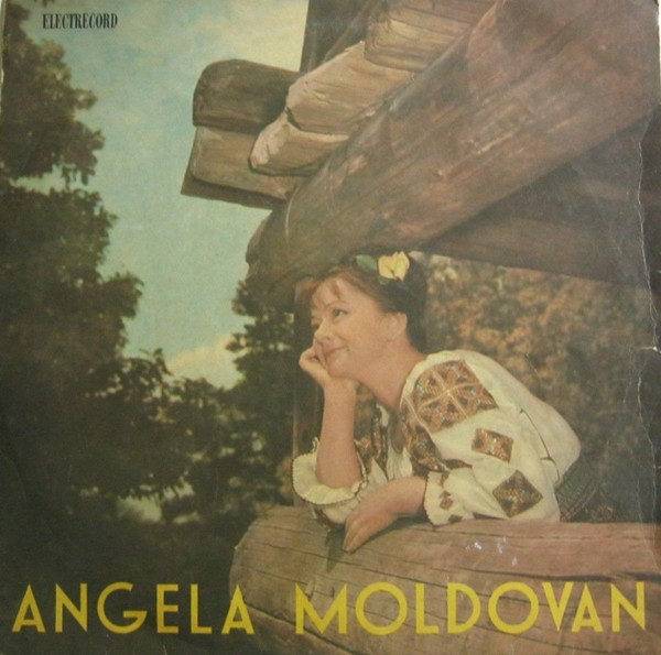 Angela Moldovan-0