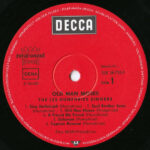 Les Humphries Singers-2