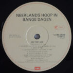 Neerlands Hoop In Bange Dagen-2