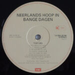 Neerlands Hoop In Bange Dagen-3