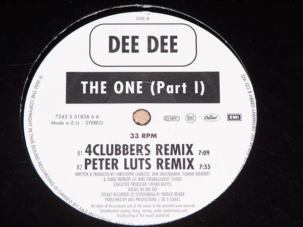Dee Dee-1