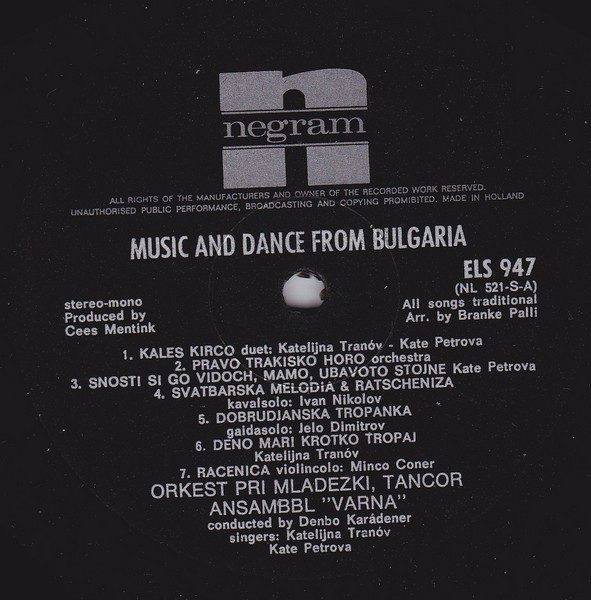 L'orchestre Du Grupe De Danses Populaires Varna-1