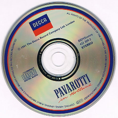 Luciano Pavarotti-1