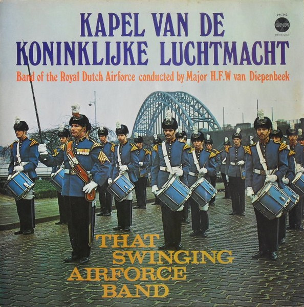 Kapel Van De Koninklijke Luchtmacht-0