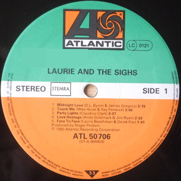 Laurie And The Sighs-1