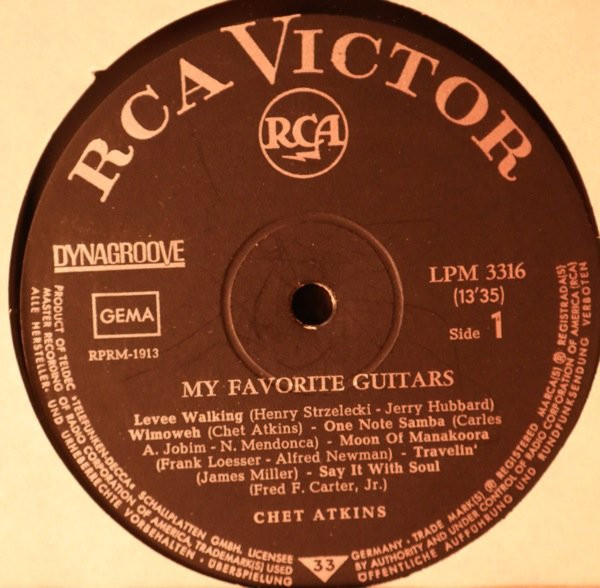 Chet Atkins-1